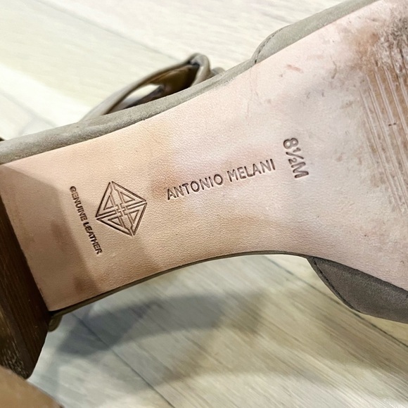 Antonio Melani suede/genuine leather heels- size 8.5 - Picture 4 of 6